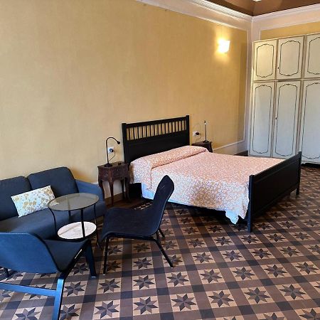 ホテル Casa Cavour ポントレーモリ エクステリア 写真