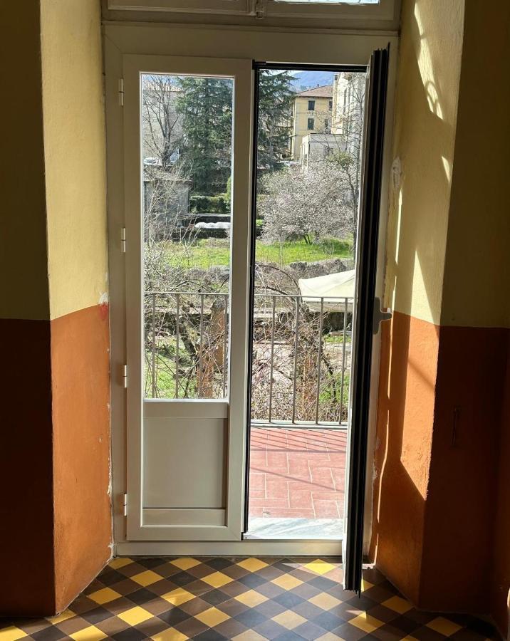 ホテル Casa Cavour ポントレーモリ エクステリア 写真