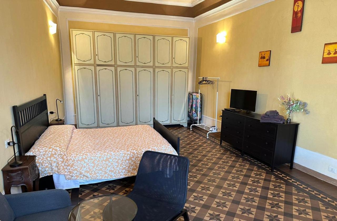 ホテル Casa Cavour ポントレーモリ エクステリア 写真